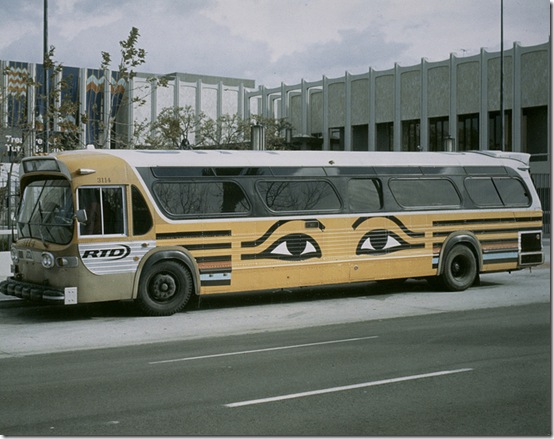 King Tut Bus 