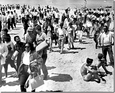 CT  MET-AJ-1-RAINBOW-BEACH