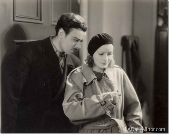 2011_1105_mystery_photo