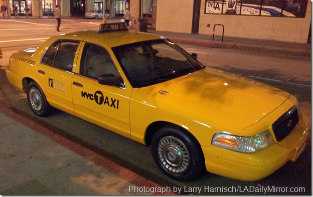 NY_taxi_in_los_Angeles_crop
