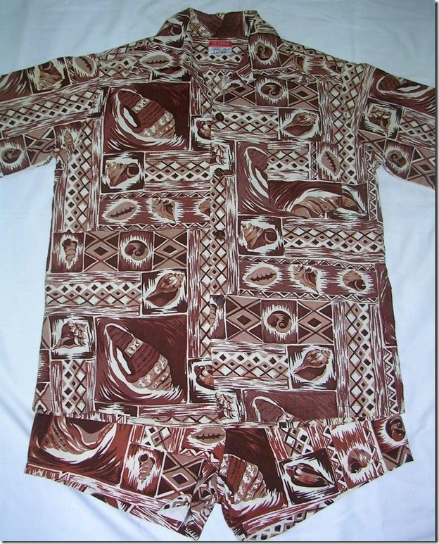 Mullen and Bluett, Hawaiian Outfit 