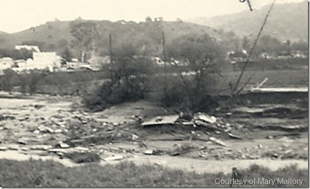 1938 flood house in river