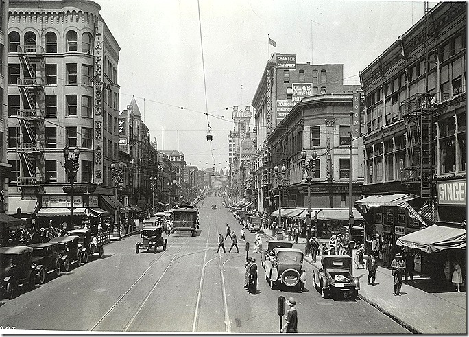 broadway_2nd_1920s