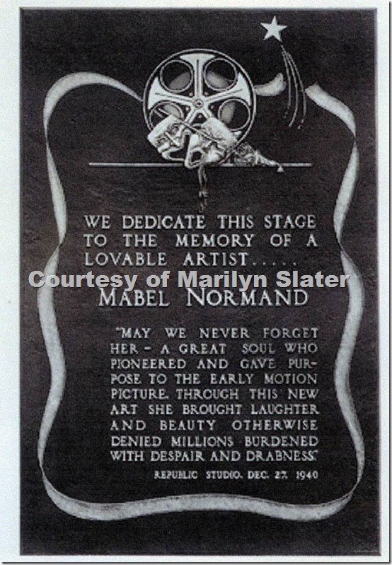 dec 1 05 04 01 The Republic plaque