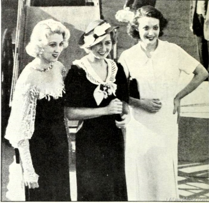 photoplay4445chic_0290