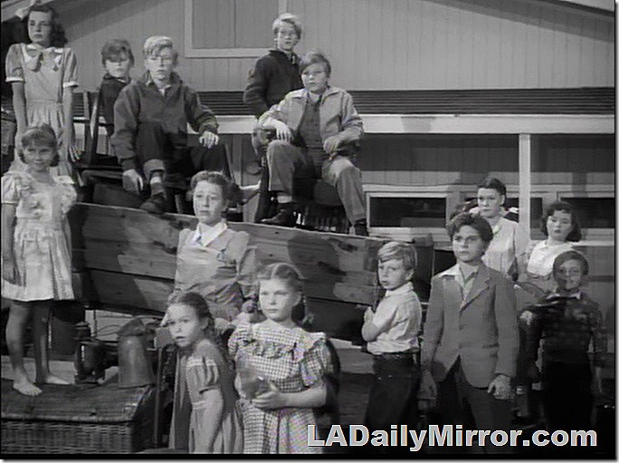 Fourteen mystery guests!! A record!