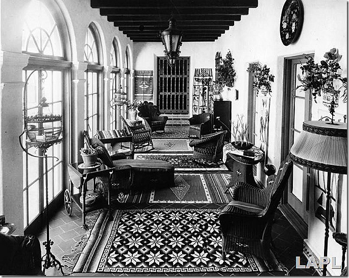 Patrick_Longans_residence_view_2