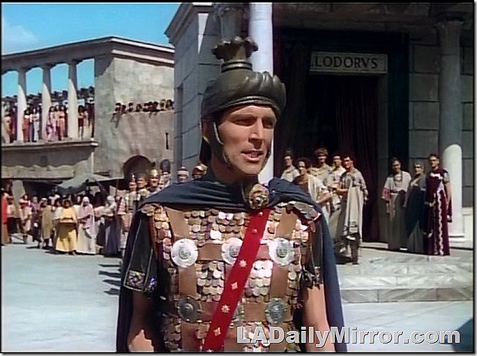 Mysterious Roman centurion doing Roman centurion things. 