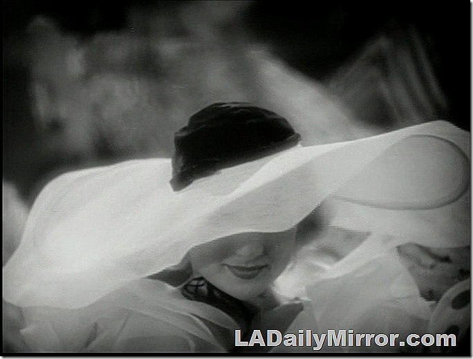 2025_1208_mystery_photo